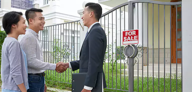 Why Choose Us to Sell Your House in Bridgeport, CT?