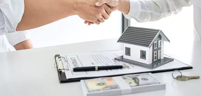 Why Choose Bridgeport Home Buyers to Buy Your Home Off Market On Cash in Bridgeport, CT?